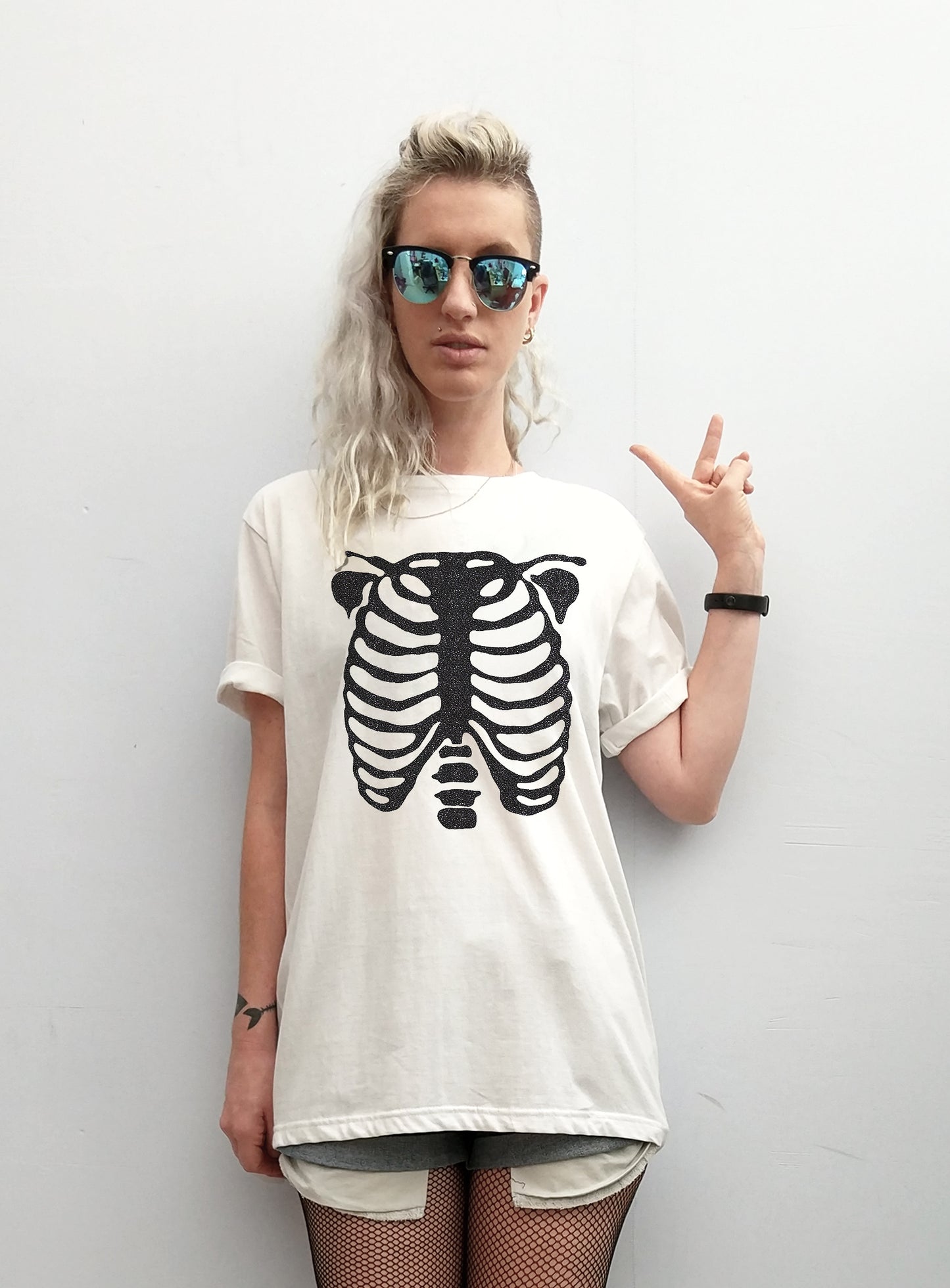 Black Glitter skeleton ribcage print unisex  t shirt