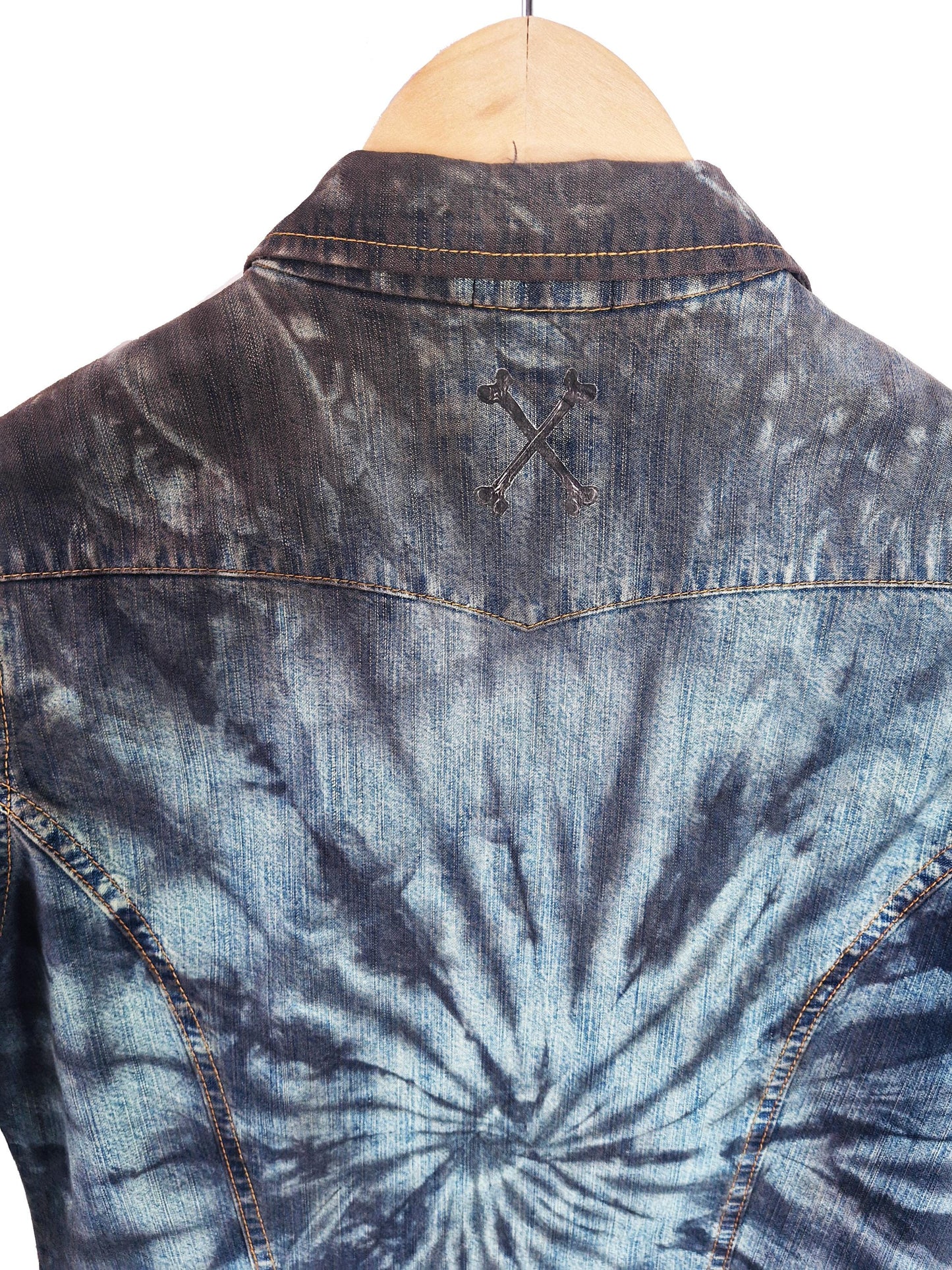 Blue jeans tie dye jean shirt vintage Tie Dye shirt Western shirt | upcycled denim shirt | jeans shirt | Upcycled clothing | Size S