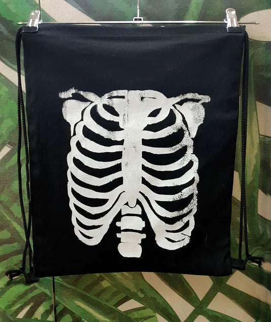 skeleton ribcage print drawstring backpack in black
