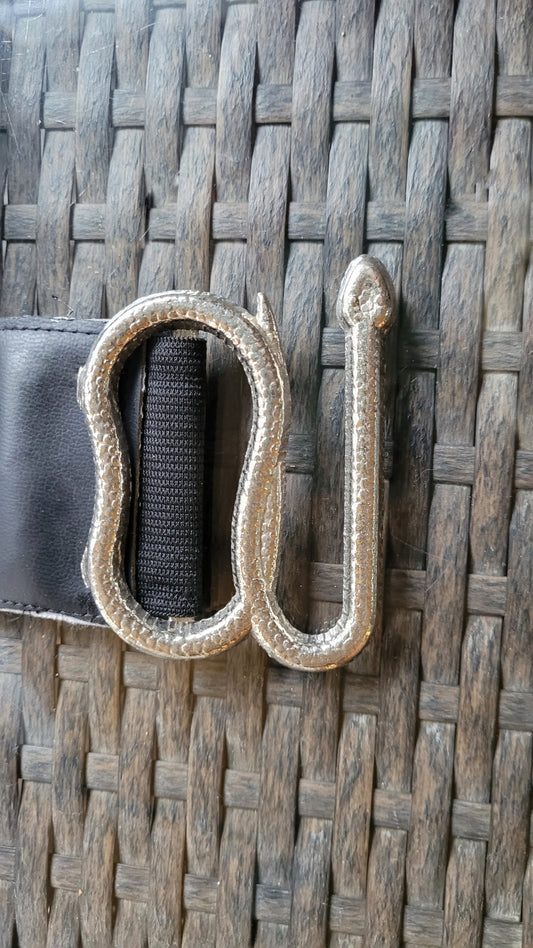 Snakebite black vegan leather stretch waist clincher belt